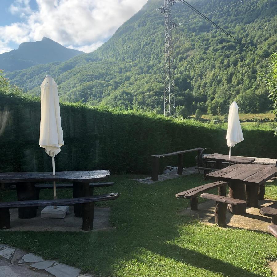 Hotel Restaurante La Carasca Orlé Εξωτερικό φωτογραφία