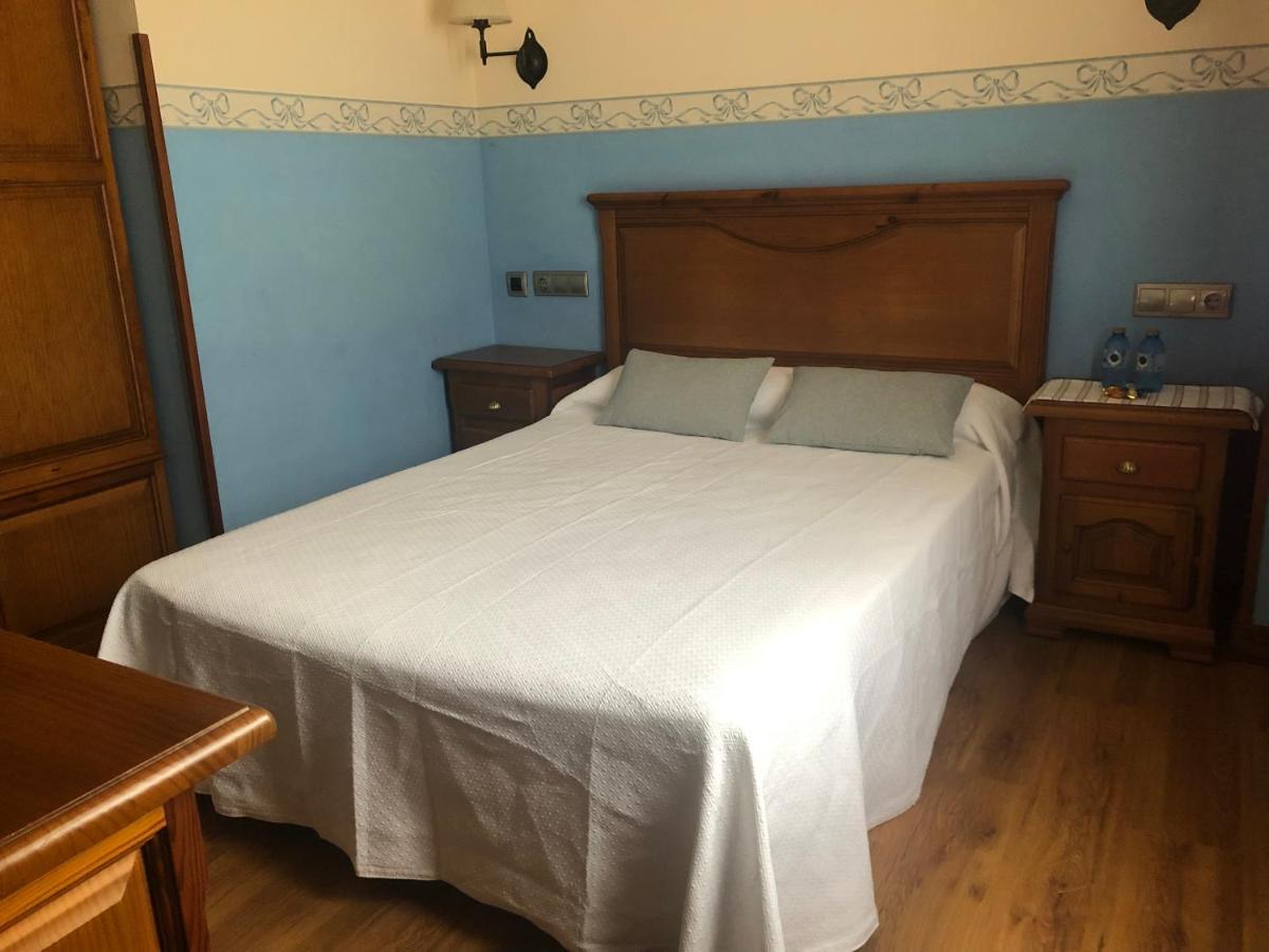 Hotel Restaurante La Carasca Orlé Εξωτερικό φωτογραφία