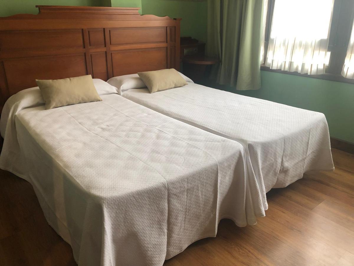 Hotel Restaurante La Carasca Orlé Εξωτερικό φωτογραφία